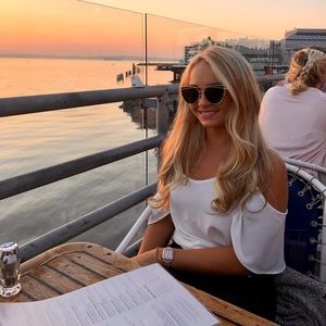 Meet your Posher, Lavi